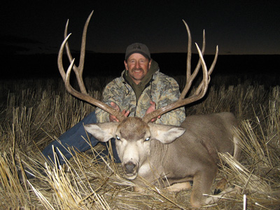 Montana Gun Slings Buck